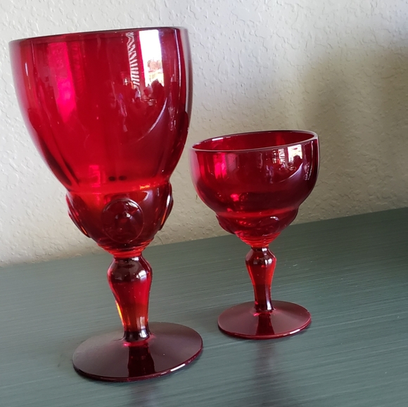 Vintage New Martinsville Moondrops Ruby Goblet Wine Glass UV Glow Valentines MCM - Picture 5 of 12